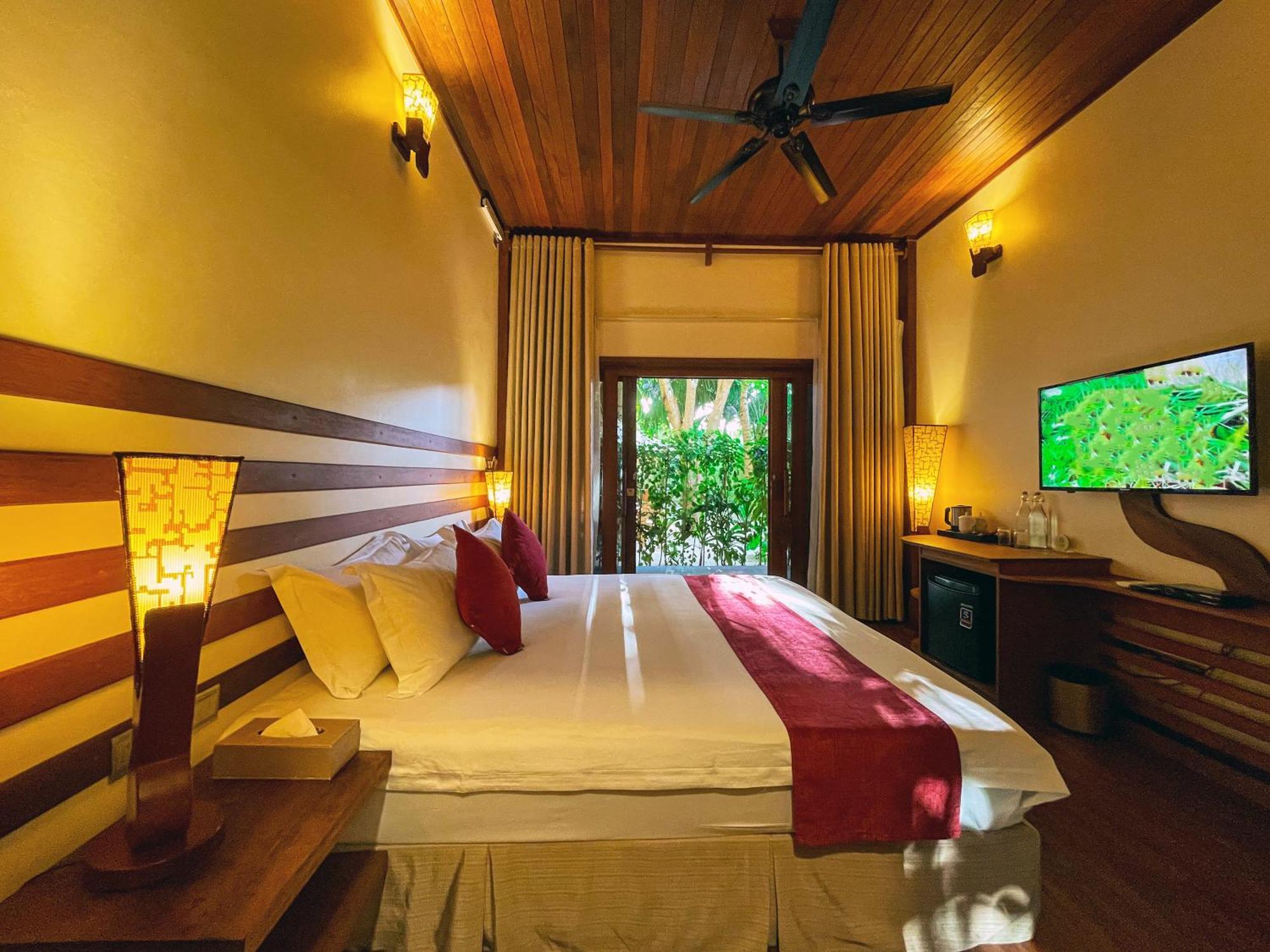Araamu Hotels Maldives At דיפושי חדר תמונה