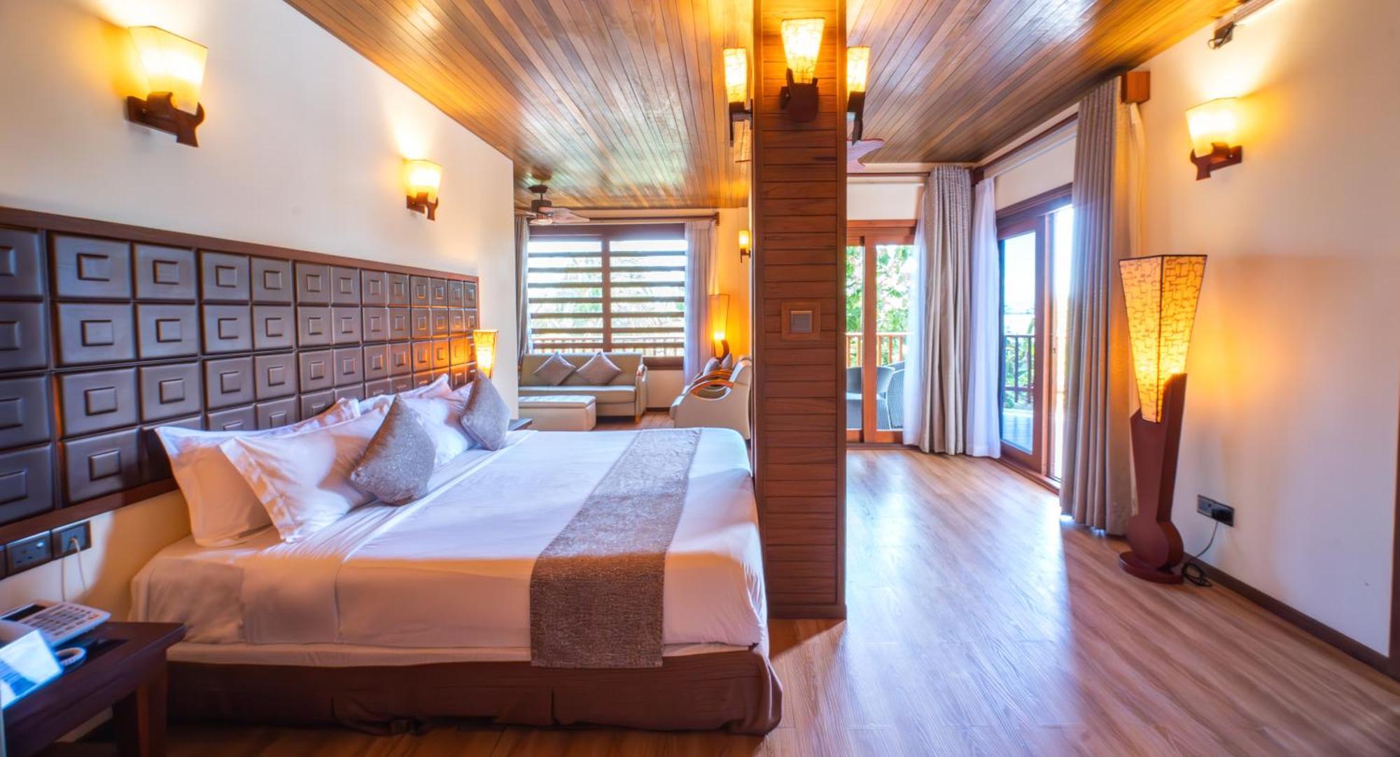 Araamu Hotels Maldives At דיפושי מראה חיצוני תמונה
