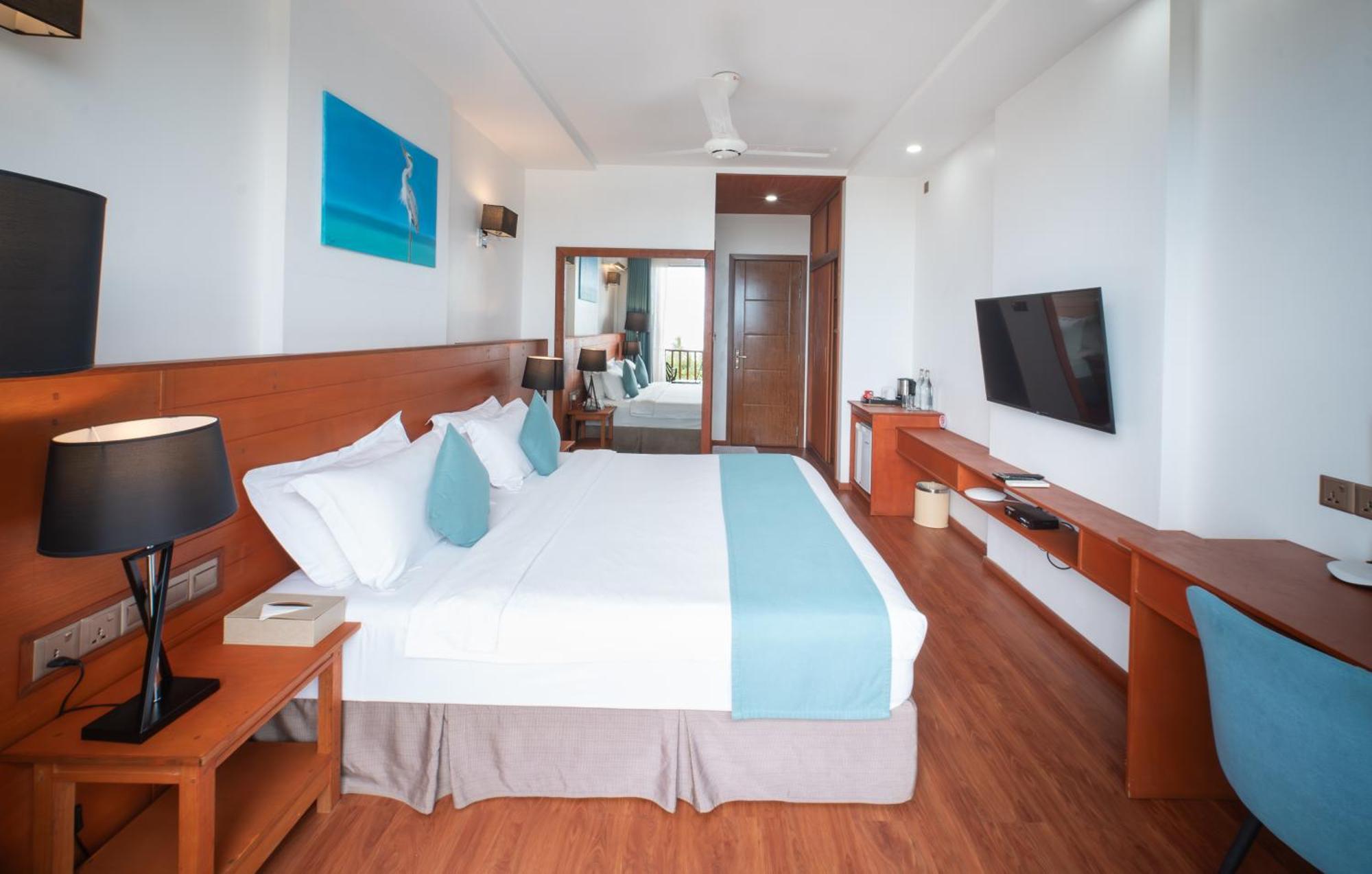 Araamu Hotels Maldives At דיפושי מראה חיצוני תמונה