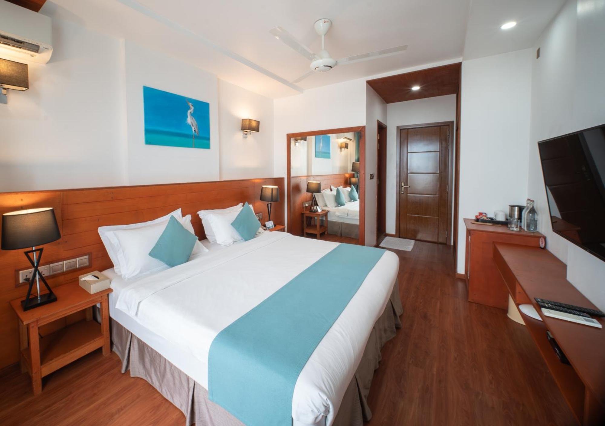 Araamu Hotels Maldives At דיפושי מראה חיצוני תמונה